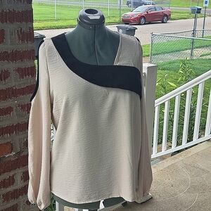 Light weight, Long sleeve, Open  shoulder Top